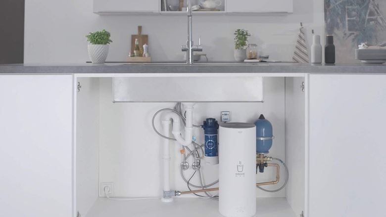 GROHE RED DUO drezová elektronická batéria, s ohrevom, veľkosť M, GROHE ChildLock, napájanie zo siete, chróm 30327001 Obrázek - fotka