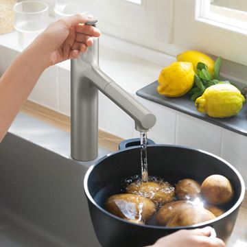 HANSGROHE ZESIS M33 drezová batéria, s vyťahovacou sprškou, nerez 74801800 Obrázek - fotka