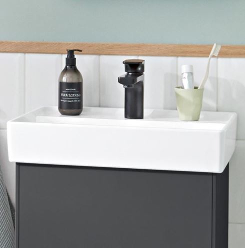 VILLEROY & BOCH COLLARO umývadlo 45 cm, s otvorom pre batériu a prepadom, CeramicPlus, alpská biela 433445R1 Obrázek - fotka