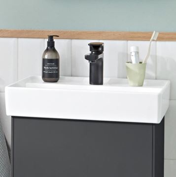 VILLEROY & BOCH COLLARO umývadlo 45 cm, s otvorom pre batériu a prepadom, CeramicPlus, alpská biela 433445R1 Obrázek - fotka