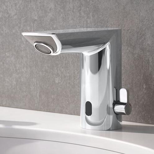 GROHE BAU COSMOPOLITAN E umývadlová senzorová batéria s reguláciou teploty, napájanie z batérie, Water Saving, chróm 36451000 Obrázek - fotka