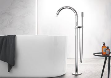 GROHE ATRIO vaňová batéria na podlahu, s prepínačom, so sprchovou súpravou, chróm 32653003 Obrázek - fotka