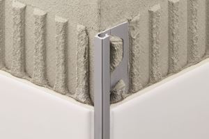 SCHLÜTER SYSTEMS QUADEC-AE ukončovací profil 12,5mm, 2500mm, hliník eloxovaný/matný chróm