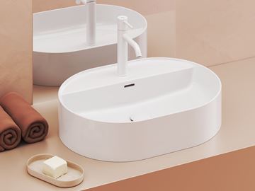 RAVAK CERAMIC SLIM SHELF O umývadlo na dosku 55 cm, s otvorom pre batériu a prepadom XJX01155003 Obrázek - fotka