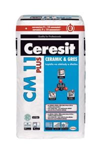 CERESIT CM 11 PLUS cementové lepidlo pre gresové dlažby 25 kg