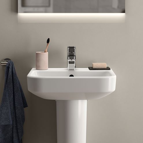 IDEAL STANDARD I.LIFE B umývadlo 45 cm, s otvorom pre batériu a prepadom T461001 Obrázek - fotka
