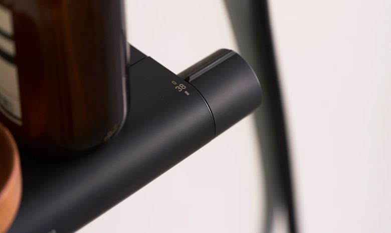 HANSA OPTIMA sprchová nástenná termostatická batéria, ECO, matná čierna 6514020133 Obrázek - fotka