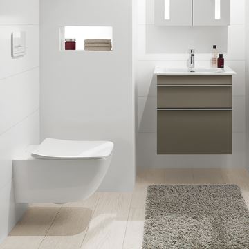 VILLEROY & BOCH VENTICELLO závesné WC, so SoftClosing sedadlom, DirectFlush splachovanie, CeramicPlus, alpská biela 4611RSR1 Obrázek - fotka