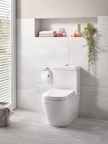 GROHE EURO CERAMIC WC kombi, so SoftClose sedadlom, Rimless splachovanie, zadný odpad, spodné napúšťanie, alpská biela 39462000 Obrázek - fotka