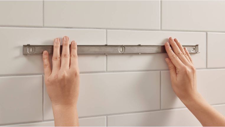 HANSGROHE WALLSTORIES držiak 581mm, matná biela 27926700 Obrázek - fotka