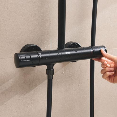 GROHE TEMPESTA SYSTEM 250 sprchový set s termostatickou batériou, horná sprcha, ručná sprcha s 2 prúdmi, tyč, hadica, Water Saving, matná čierna 266702431 Obrázek - fotka