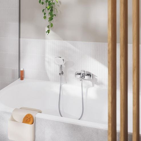 GROHE CUBEO vaňová nástenná batéria, s prepínačom, so sprchovou súpravou, chróm 1018140000 Obrázek - fotka