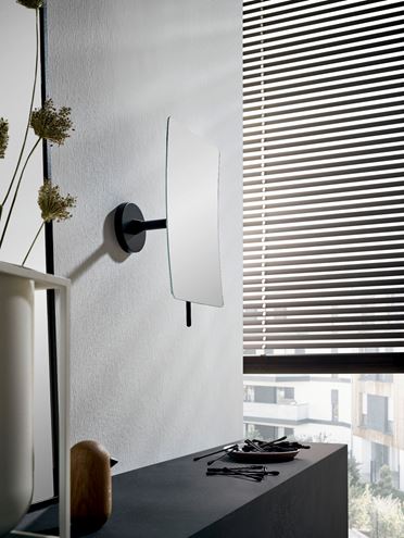 EMCO CONCEPT BLACK kozmetické zrkadlo 132x208 mm, zväčšovacie, čierna CB109413337 Obrázek - fotka