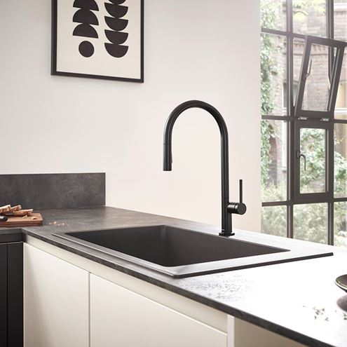 HANSGROHE TALIS M54 drezová batéria, s vyťahovacou sprškou, matná čierna 72800670 Obrázek - fotka