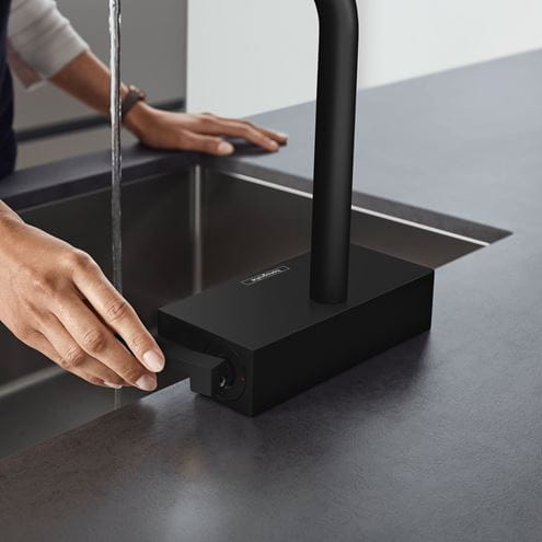 HANSGROHE AQUNO SELECT M81 drezová batéria, s vyťahovacou koncovkou a plochou spŕškou, sBox, EcoSmart, matná čierna 73830670 Obrázek - fotka