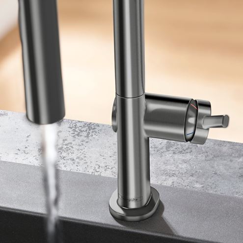 HANSGROHE TALIS M54 drezová batéria, s vyťahovacou sprškou, kartáčovaný čierny chróm 72800340 Obrázek - fotka