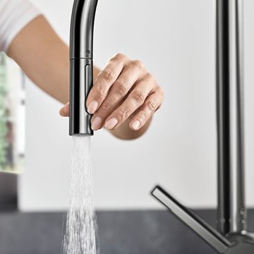 HANSGROHE TALIS M54 drezová batéria, s vyťahovacou sprškou, kartáčovaný čierny chróm 72800340 Obrázek - fotka
