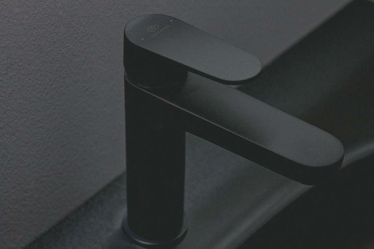 IDEAL STANDARD CERAFINE O umývadlová stojanková batéria, s odtokovou súpravou, hodvábna čierna BD131XG Obrázek - fotka