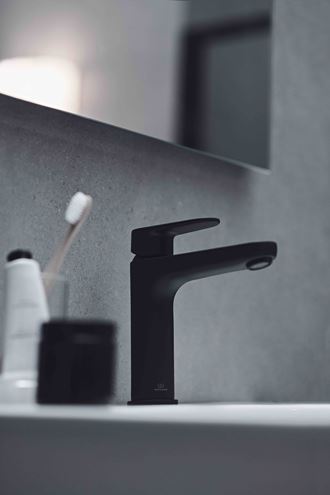IDEAL STANDARD CERAFINE O umývadlová stojanková batéria, s odtokovou súpravou, hodvábna čierna BD131XG Obrázek - fotka