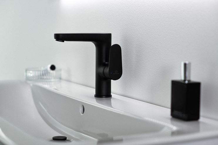 IDEAL STANDARD CERAFINE O umývadlová stojanková batéria, hodvábna čierna BC555XG Obrázek - fotka