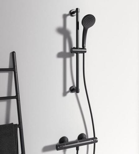 IDEAL STANDARD IDEALRAIN sprchová súprava 3-dielna, ručná sprcha pr. 100 mm, tyč, hadica, matná čierna BD142XG Obrázek - fotka