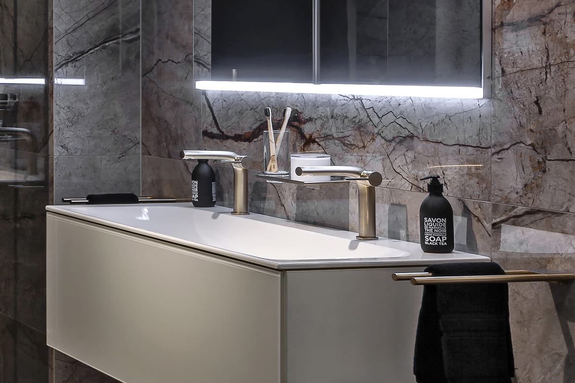 /-/media/Images/Koupelny-Ptacek/Inspirations/Collections/premium/plan-the-room/real/plan-the-room_real_03.jpg